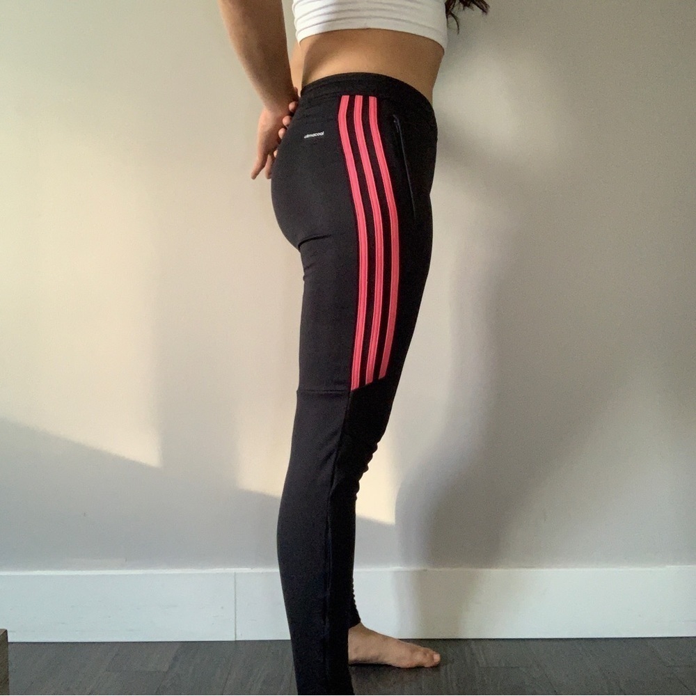 🖤🌸 Adidas! Women’s XS Skinny Leg Sweat Pants 🌸🖤 - Picture 3 of 10